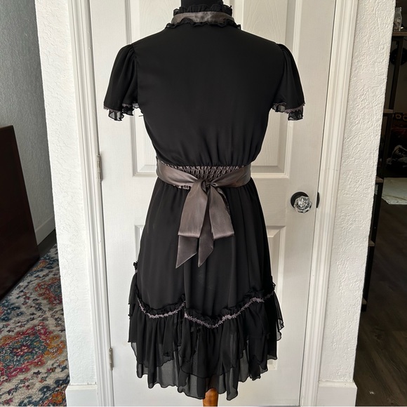 Axes Femme Black Lolita Dress - Picture 6 of 9